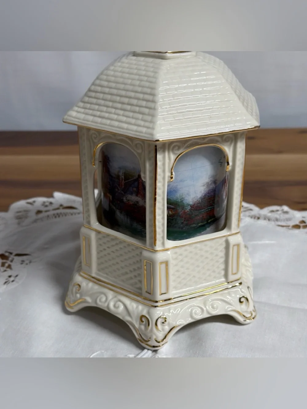 Thomas Kinkade Light Home & Heart Make A Wish Cottage Lighted Gazebo Music Box